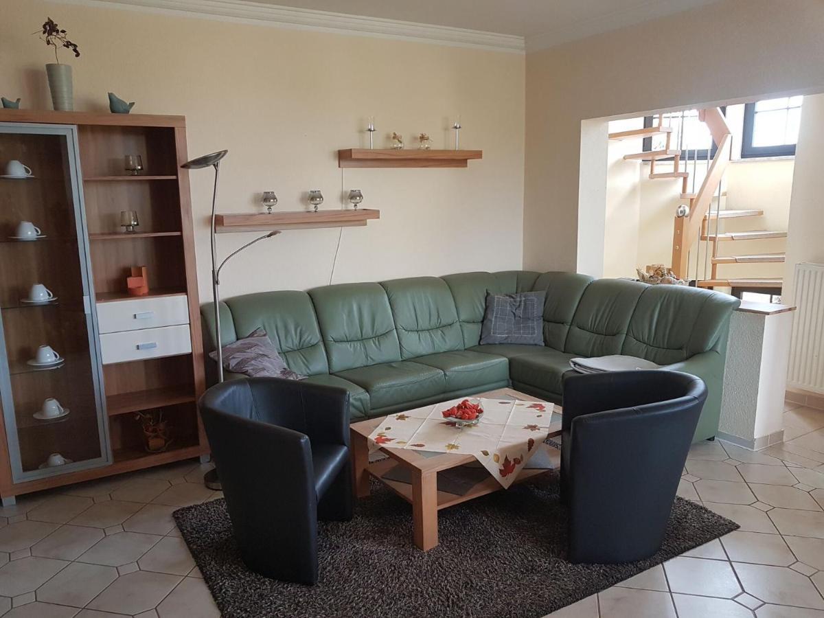 Spacious With Private Swimming Pool