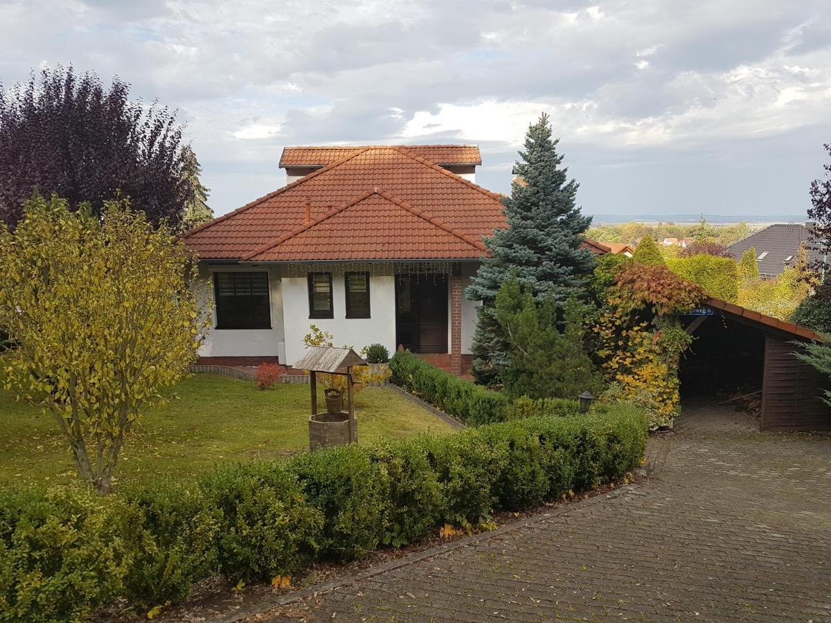 Spacious With Private Swimming Pool *